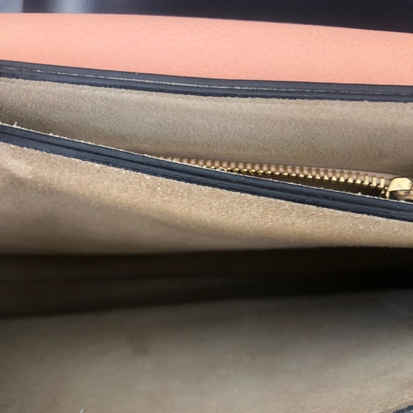 🌟SOLD🌟 CHLOE - Authentic Faye Medium Leather Bag - Picture 8 of 16